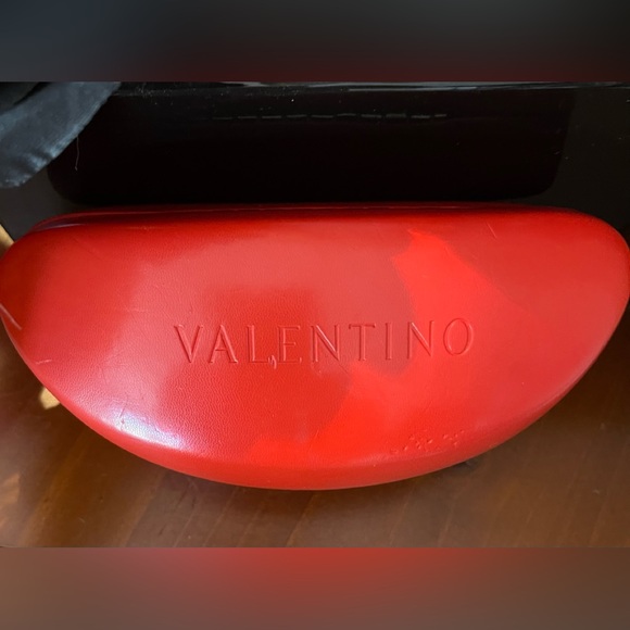 Valentino Tortoise Shell Color, Swarovski Crystals, Oversized Sunglasses - Picture 10 of 15